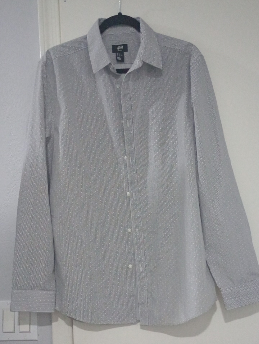 H&M Men's Light Gray Microdot Dress Shirt SizeL